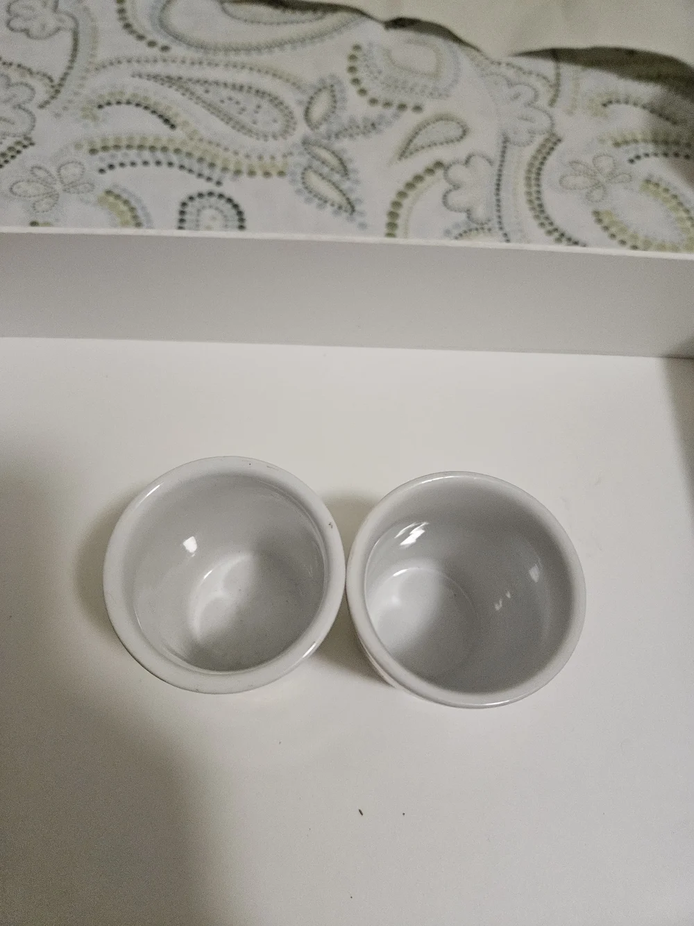 Iridescent Ceramic Shot Glasses with Flamingo and Tropical Fish - Picture 2 of 7